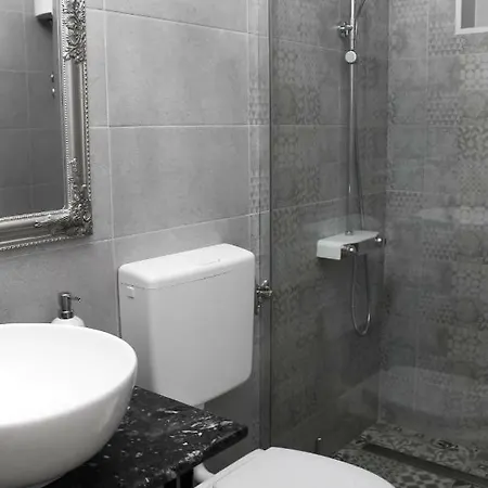 Apartamento N *